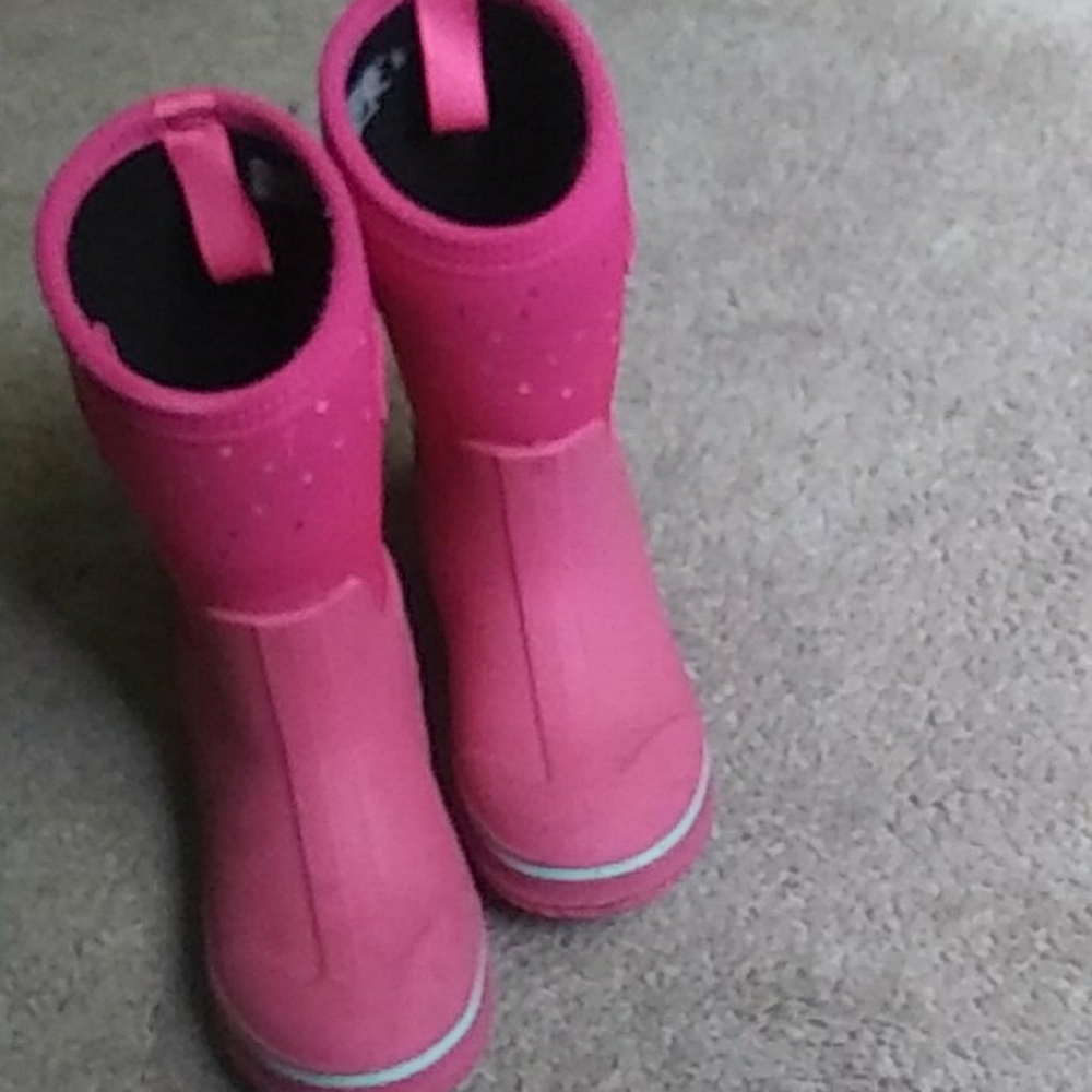 The Supreme cotton candy rain boots